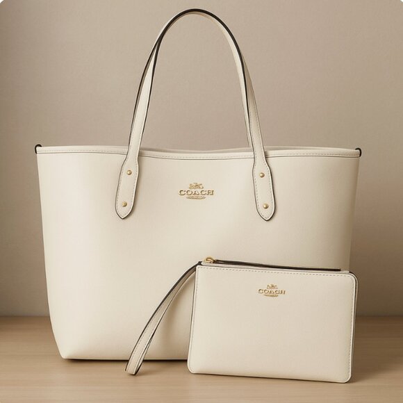 Coach City Tote in Chalk + Matching Wristlet – Gold Hardware – Excellent Set - Picture 1 of 1